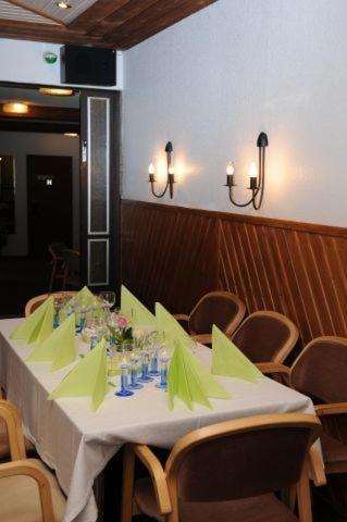 Otsolan Hovi Hotel Humppila ภายนอก รูปภาพ